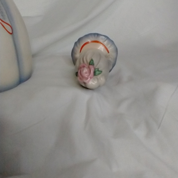 Old E R Erphila Germany lady teapot/pitcher. - Picture 8 of 15